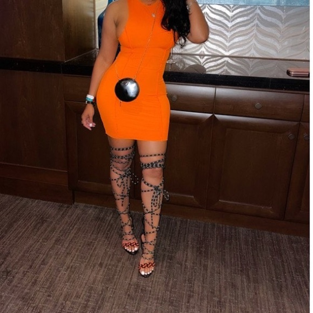 Neon Orange Basic Mini - image 2